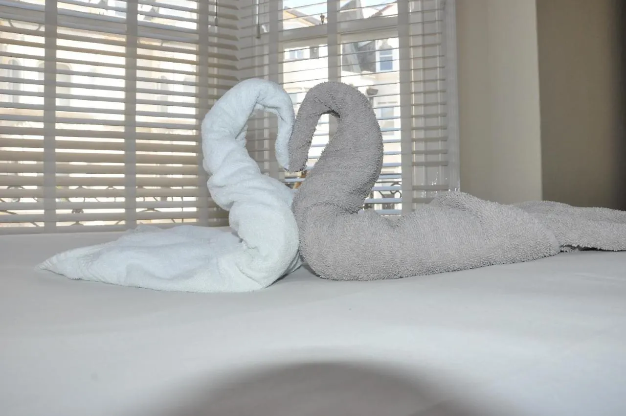 Relax Inn Guest House Brighton