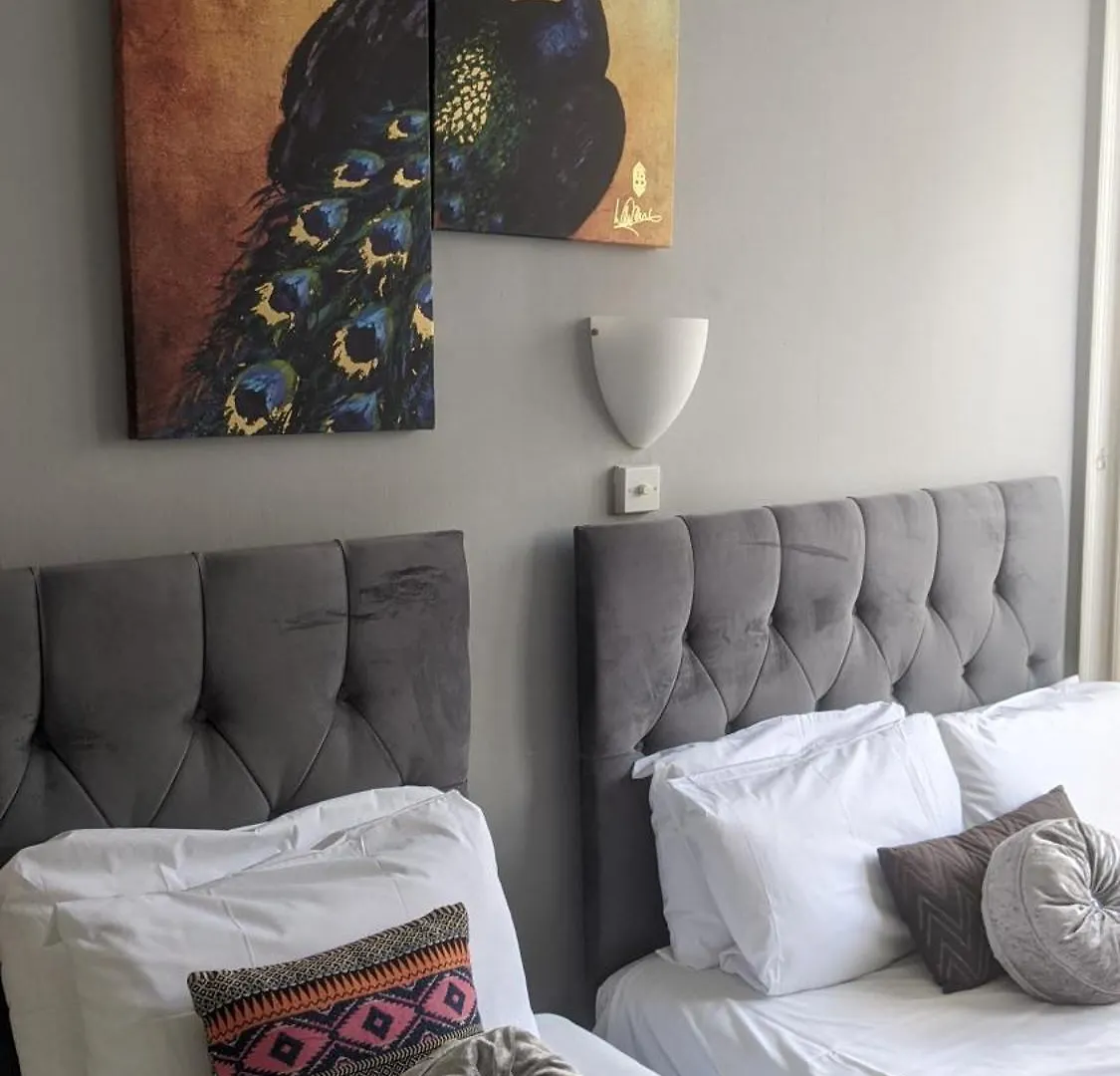 Relax Inn Guest House Brighton