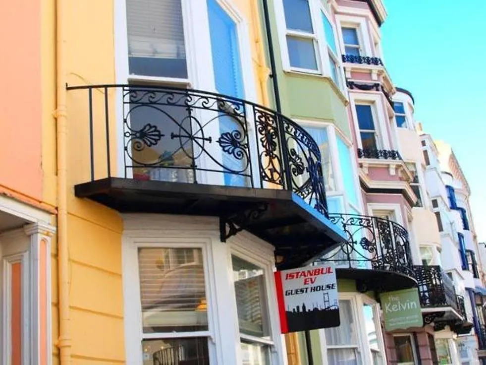 Relax Inn Guest House Hove 3*,