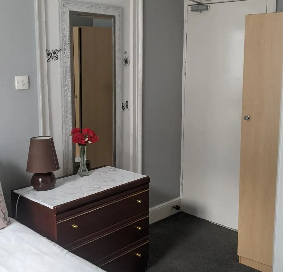 Relax Inn Guest House Hove 3*,