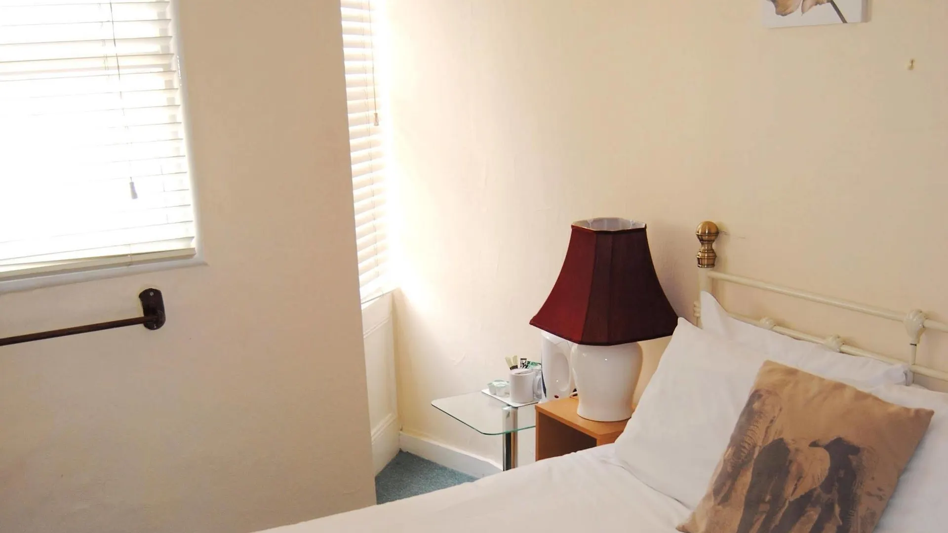 Relax Inn Guest House Hove