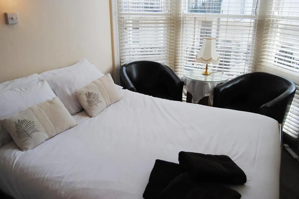 Relax Inn Guest House Hove